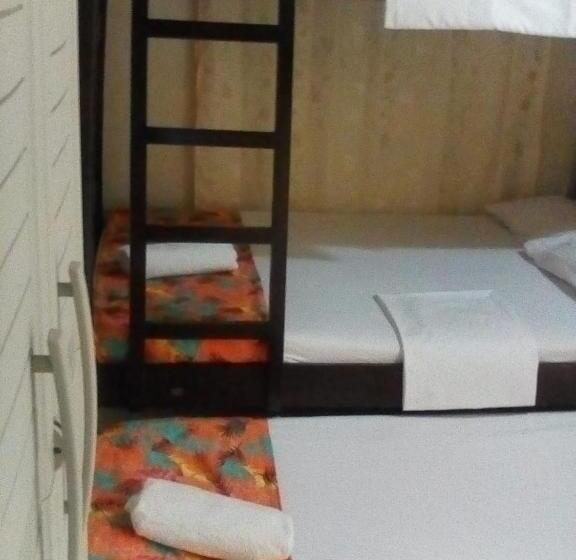 Chambre Quadruple Standard, Princesa Katia