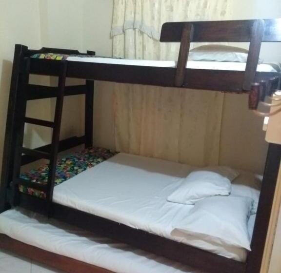 Chambre Quadruple Standard, Princesa Katia