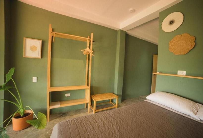 디럭스 룸, The Journey Hostel