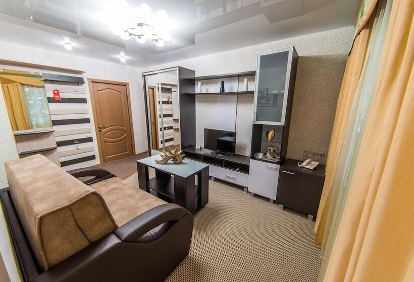 سوییت جونیور, Cherniy Mys