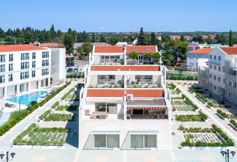 Студия Стандарт Вид на Море, Garden Palace Resort