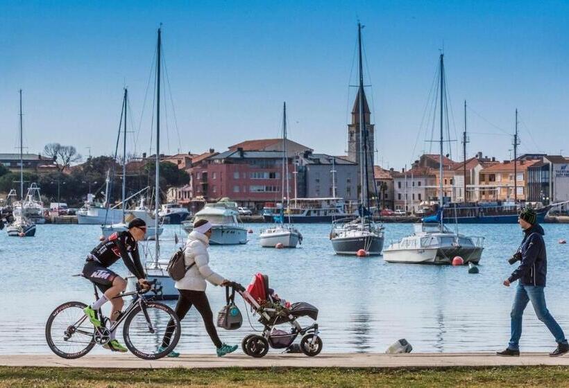 스탠다드 스튜디오 정원 전망, Garden Palace Resort