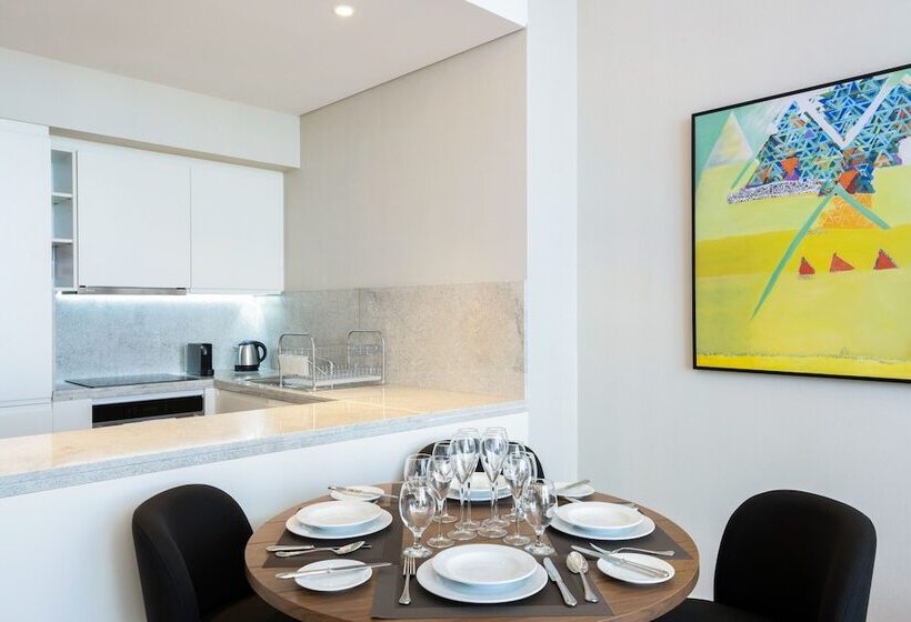 3 Bedroom Suite, Aleph Doha Residences, Curio Collection By Hilton