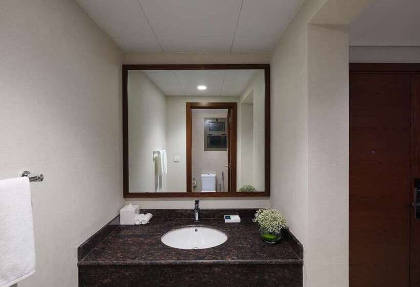 3 Bedroom Suite, Aleph Doha Residences, Curio Collection By Hilton