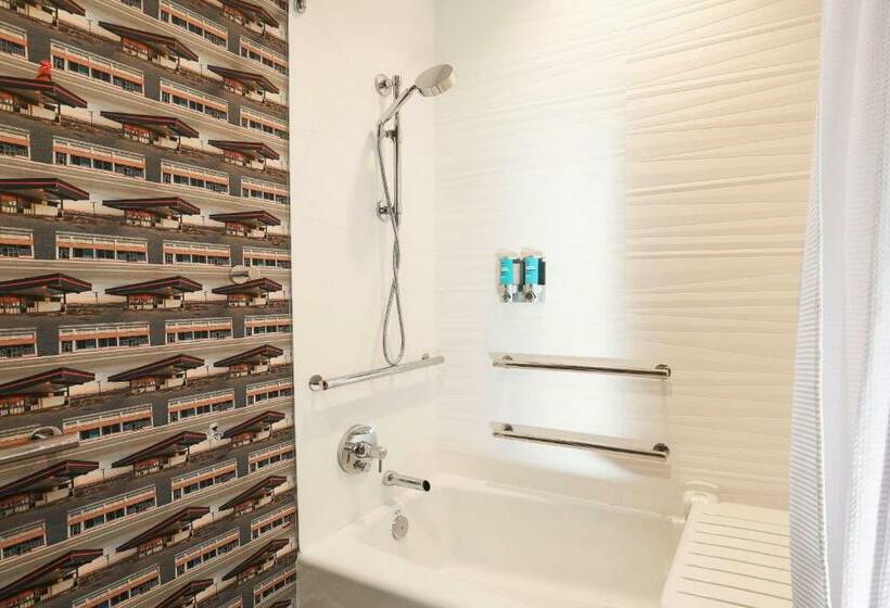 带大床的标准间, Aloft By Marriott Reno Tahoe International Airport
