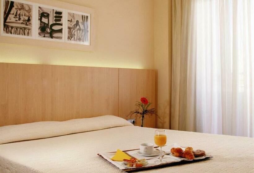 דירת חדר, Advise Hotels Reina