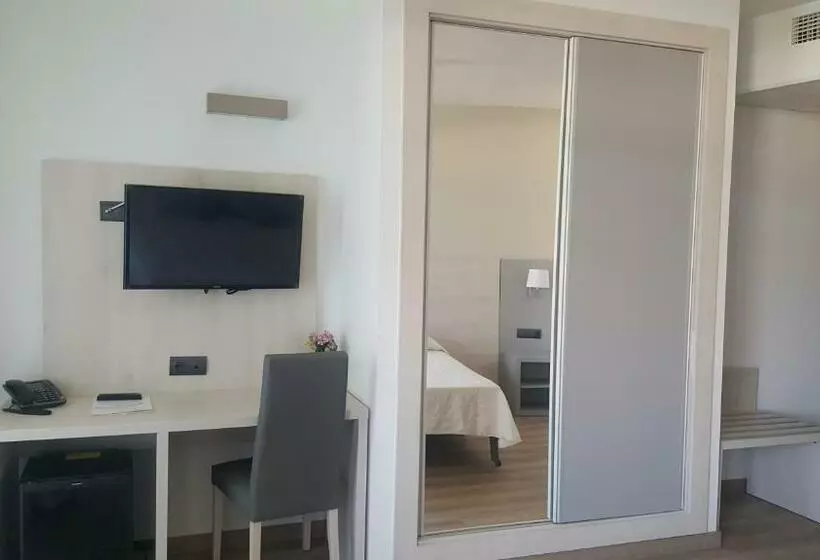 اتاق استاندارد, Advise Hotels Reina