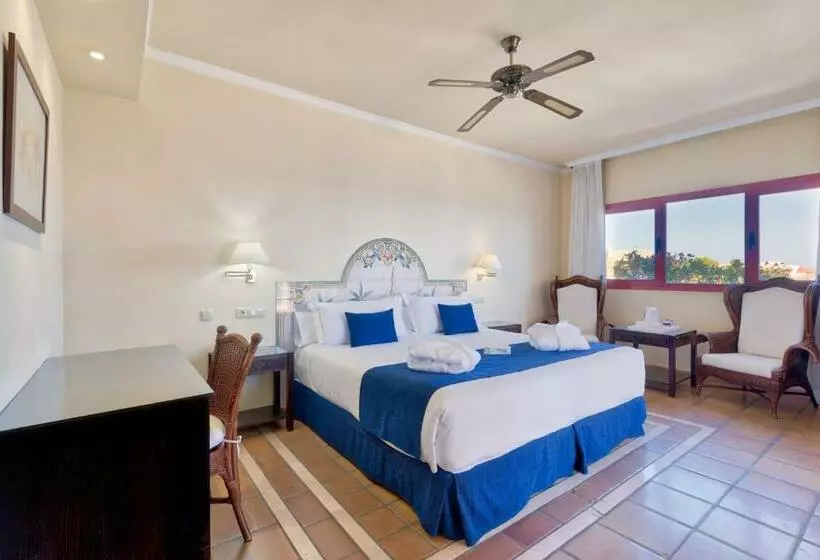 سوییت جونیور, Ibersol Almuñecar Beach & Spa