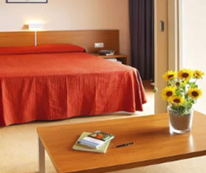 Апартаменты 1 Спальня Вид на Море, Aparthotel Comtat Sant Jordi