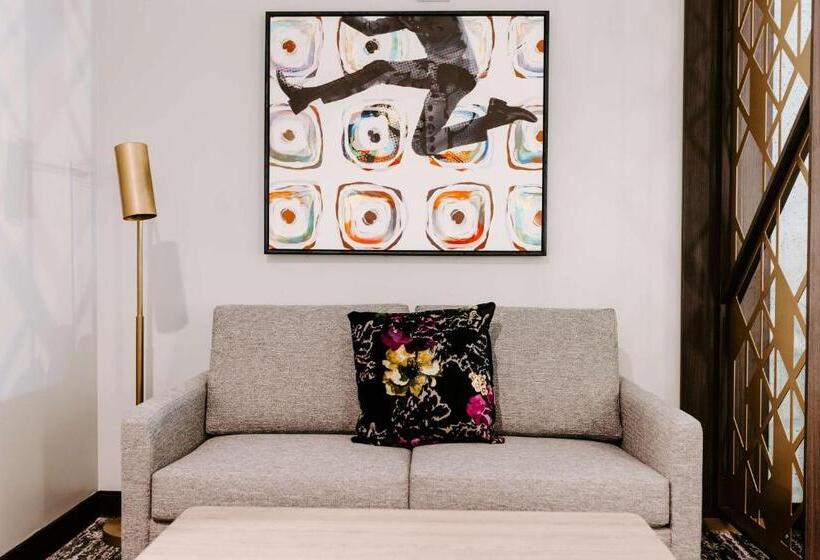 سوئیت با تخت بزرگ, Aiden By Best Western San Antonio Riverwalk