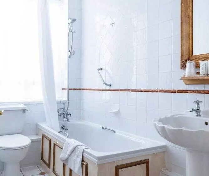 ファミリールーム, Best Western Abbots Barton