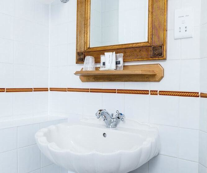 Номер Стандарт, Best Western Abbots Barton