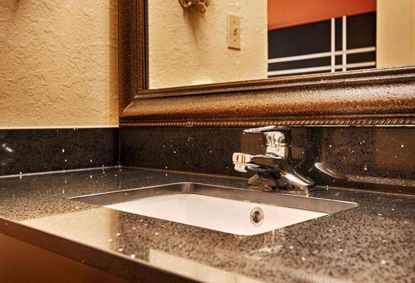 جناح جونيور, Best Western Gardendale