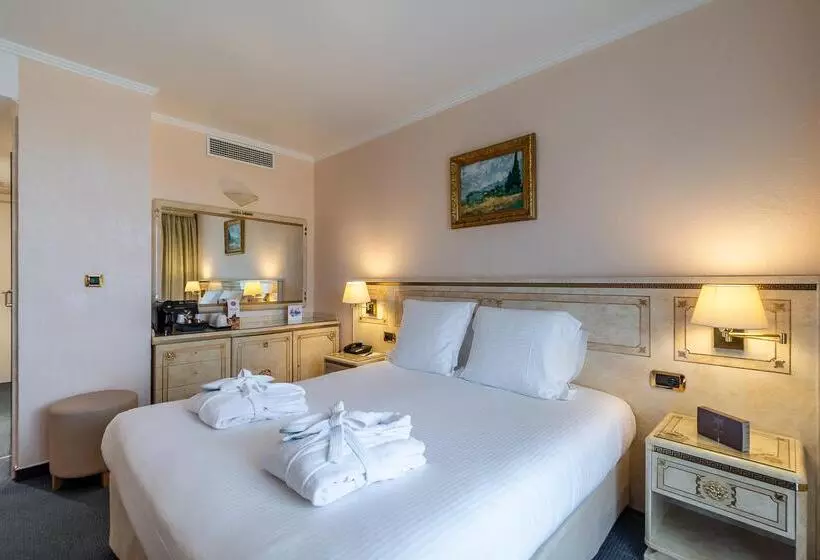 اتاق کلاسیک, Corsica & Spa