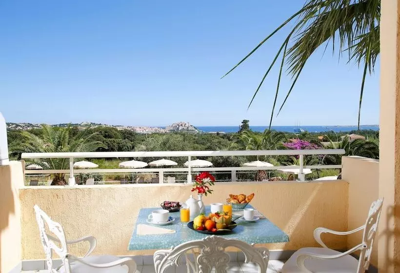 اتاق لوکس با چشم‌انداز, Corsica & Spa