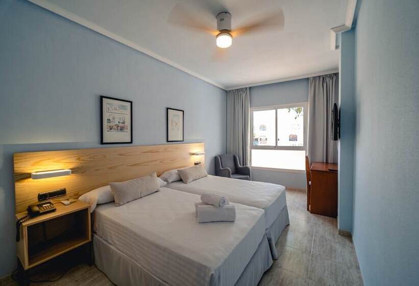 غرفة قياسية فردية, Don Ignacio