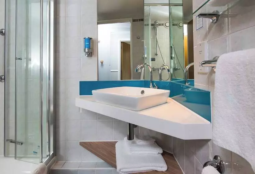 スタンダードルーム, Holiday Inn Express London Hammersmith, An Ihg