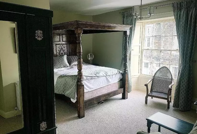 キングサイズベッドのデラックスルーム, Ivy Guest House