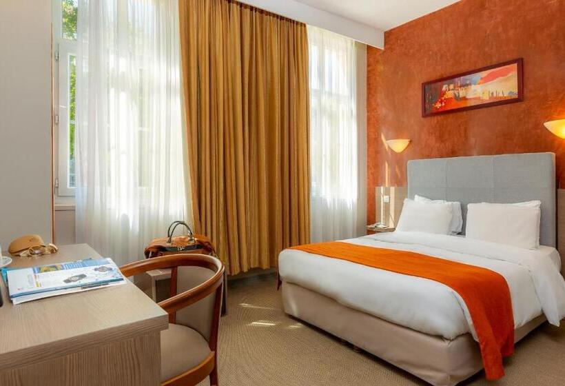 اتاق استاندارد, Kyriad Avignon  Palais Des Papes