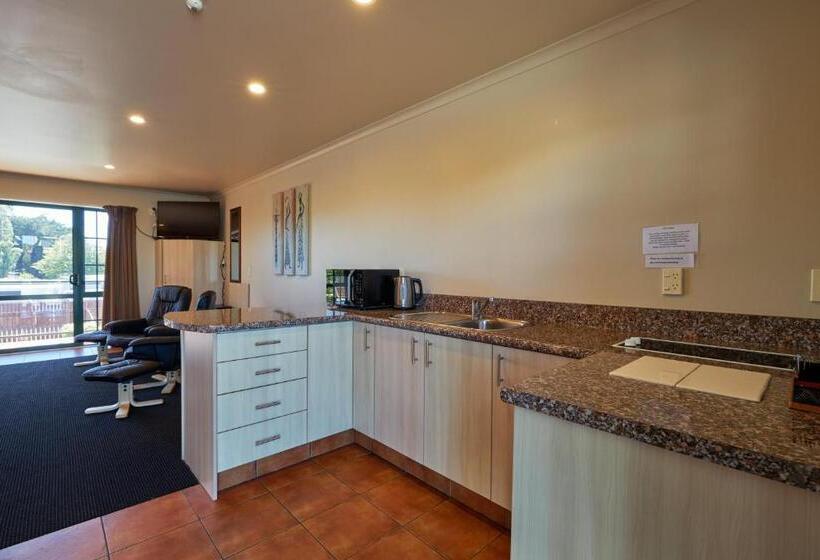 Люкс Повышенной Комфортности, Lobster Inn Motel