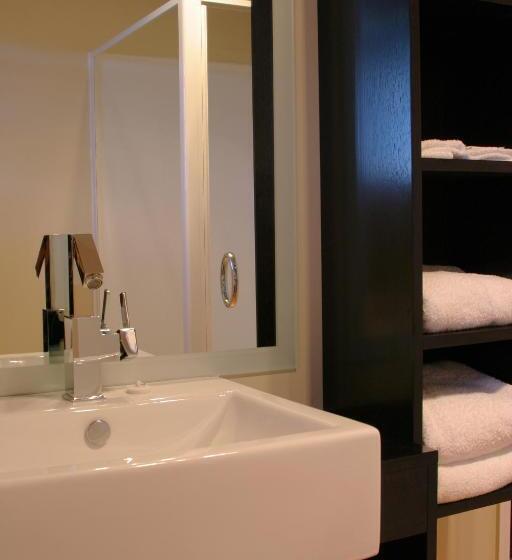 Люкс Deluxe 2 Спальни, Lobster Inn Motel