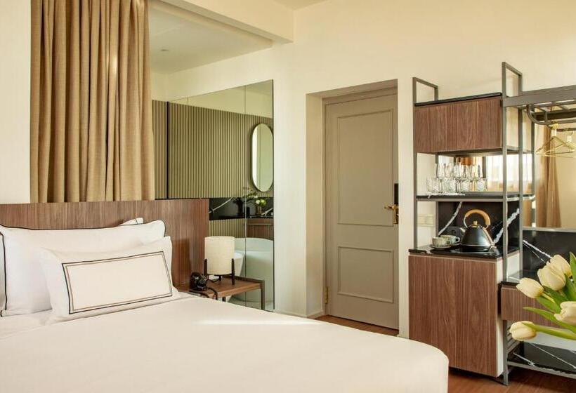 سوییت جونیور, Casa De Las Artes, Member Of Meliá Collection