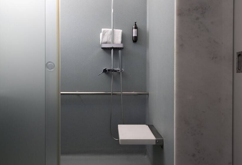 اتاق استاندارد, Rali Viana