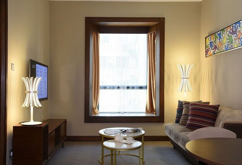 سوییت اجرایی, Rosedale Hotel Hong Kong