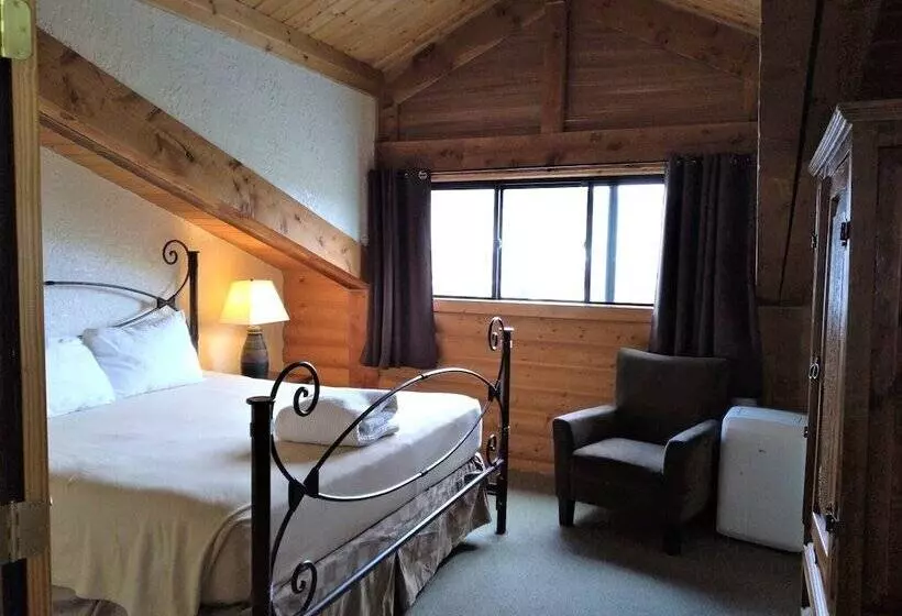 スイート, The Boulder Creek Lodge