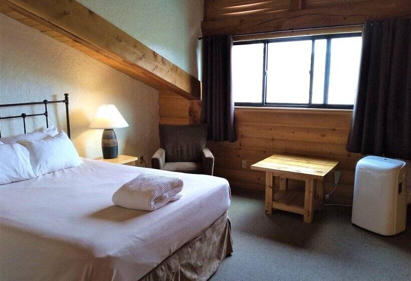 패밀리 룸, The Boulder Creek Lodge