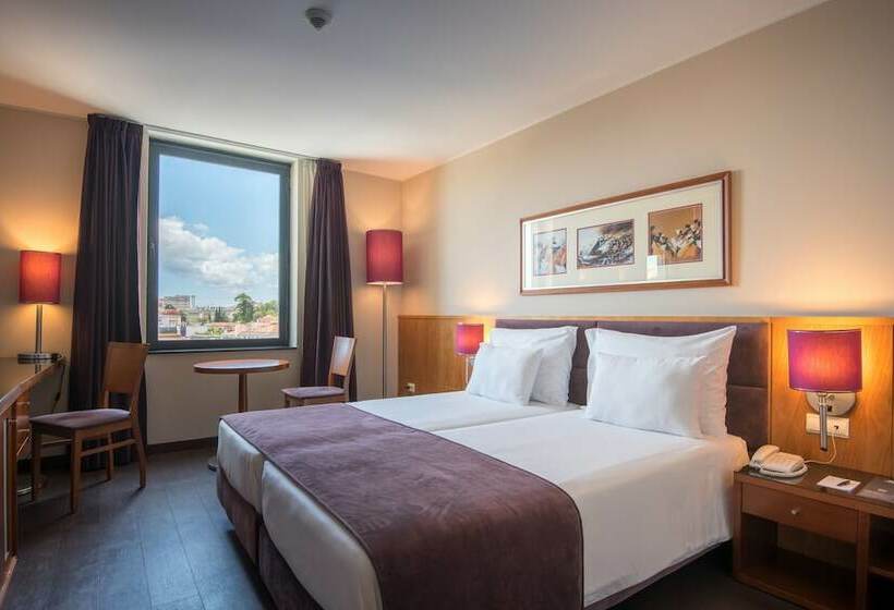 اتاق سوپریور, Vila Gale Opera