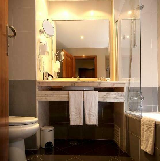 سوییت جونیور, Vila Gale Opera