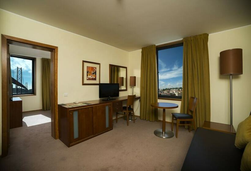 سوییت جونیور, Vila Gale Opera