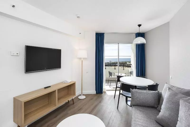 景色の見える一ベッドルームアパートメント, Sol Puerto Marina