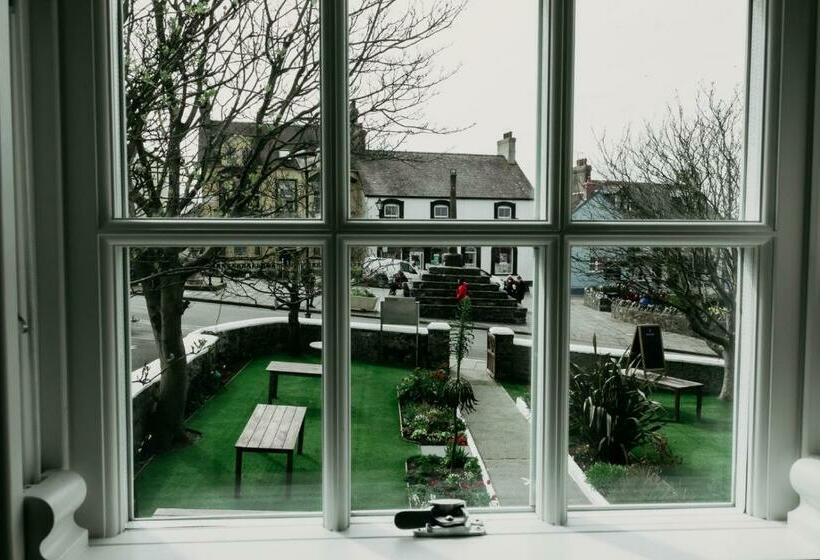 חדר סטנדרט, St. Davids Cross