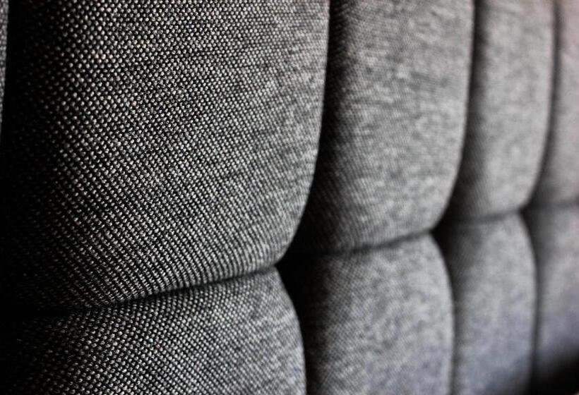 חדר סטנדרט יחיד, St. Davids Cross