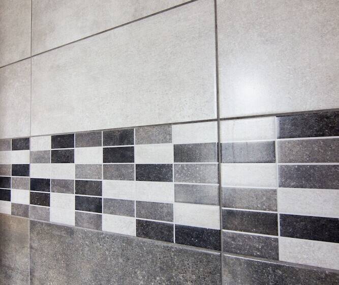 חדר קומפורט, St. Davids Cross