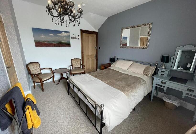 스탠다드 룸 킹사이즈 침대, Wight Orchid Island