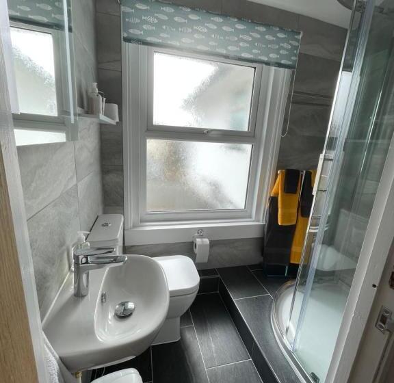 스탠다드 룸 킹사이즈 침대, Wight Orchid Island