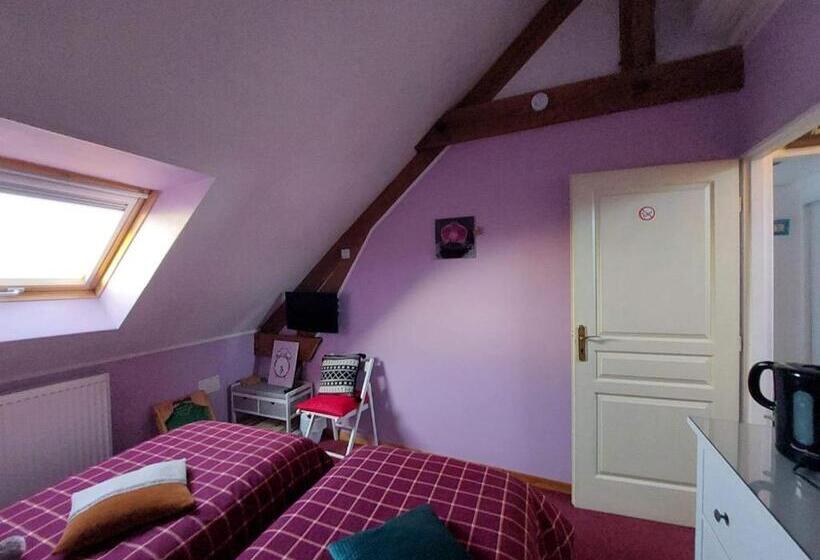 Семейный Номер, Le Relais De L Aube