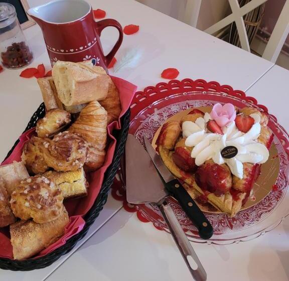 Семейный Номер, Le Relais De L Aube