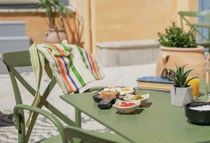 سوییت با چشم‌انداز باغ, Casa Del Sol   Adults Only