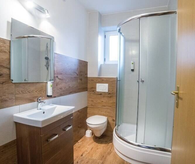 Номер Стандарт с Балконом, Dom Wczasowy Barbara