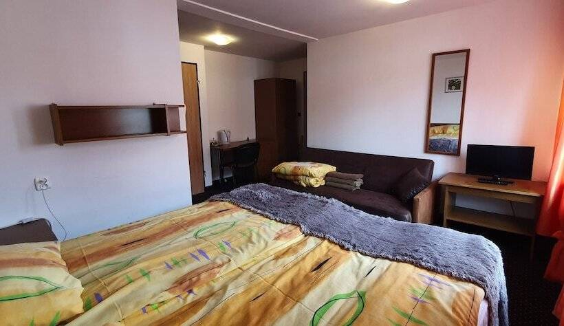 Номер Стандарт Трехместный, Dom Wczasowy Barbara