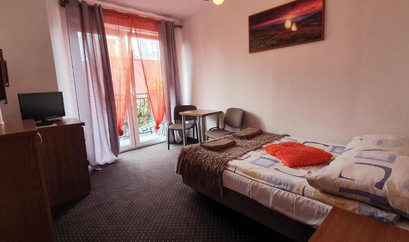 Номер Стандарт с Балконом, Dom Wczasowy Barbara