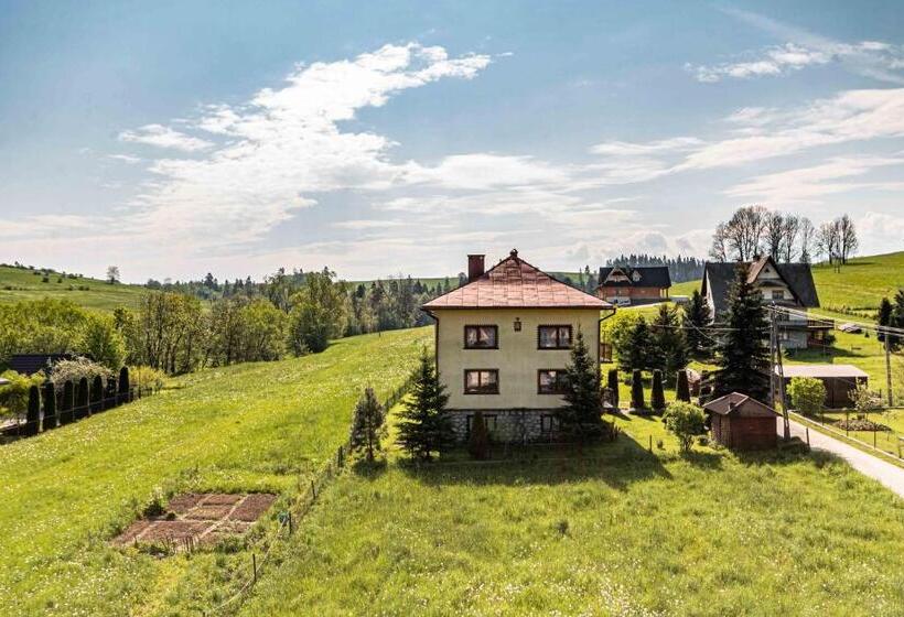 اتاق استاندارد چهارنفره با بالکن, Gronik