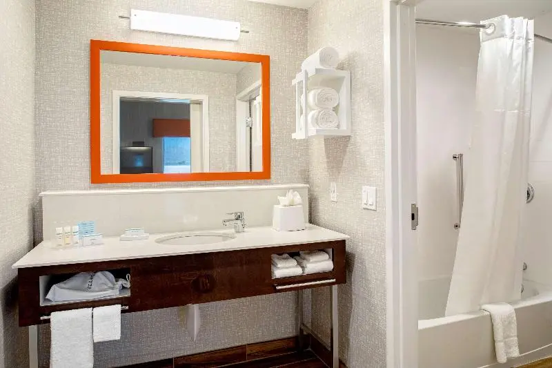 キングサイドベッドのスタンダードワンルーム, Hampton Inn & Suites Indio