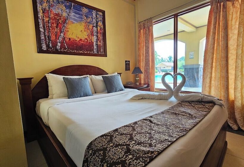 اتاق استاندارد با تخت دوبل, Subic Waterfront Resort And