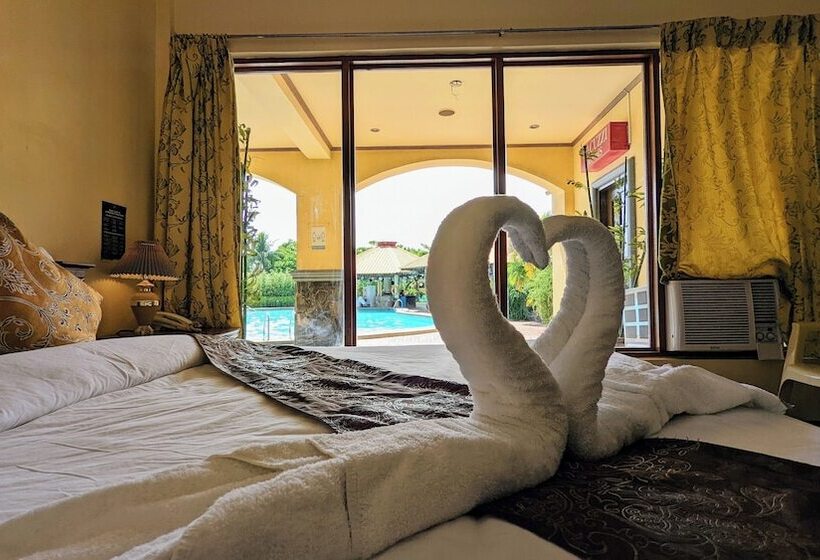 اتاق استاندارد با تخت دوبل, Subic Waterfront Resort And