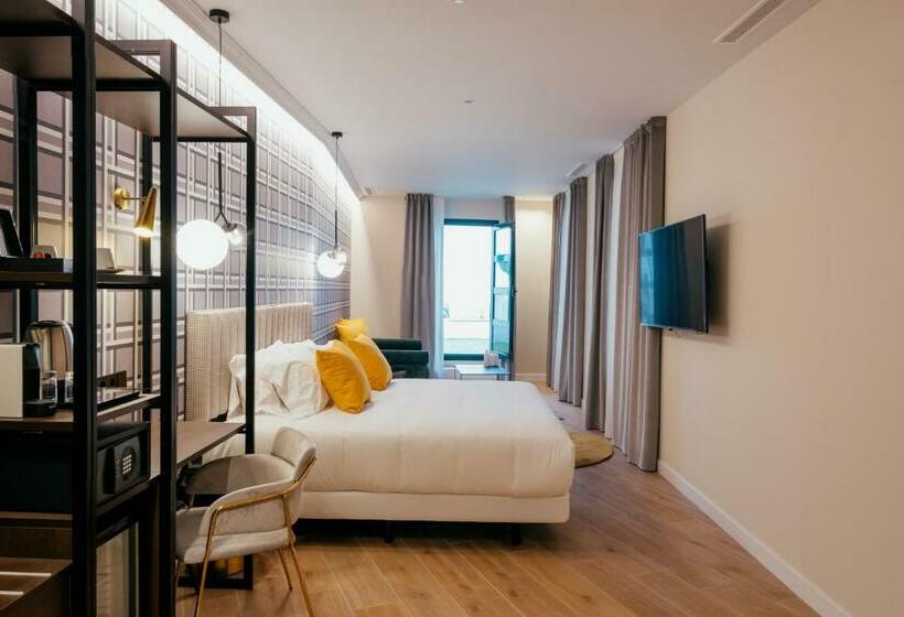 Executive-sviitti, Cetina Sevilla